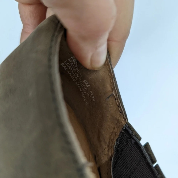 CLARKS Indigo Artisan Heath Woodlark Belted Buckle Ankle Boots Boho Punk Heel 9M - Picture 3 of 14